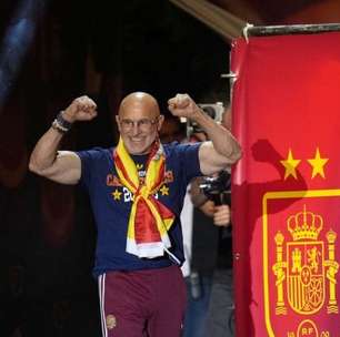 De la Fuente revela segredo da Espanha campeã do Mundo: "Somos os 26 espanhóis"