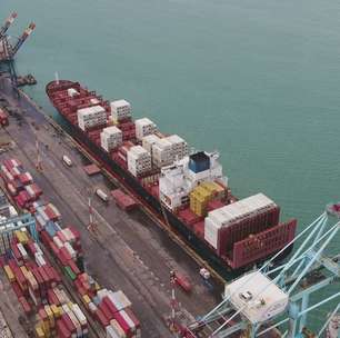 Novo tarifaço dos EUA atinge 23% das exportações brasileiras, estima governo