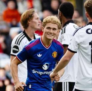 Manchester United goleia time norueguês em amistoso de pré-temporada