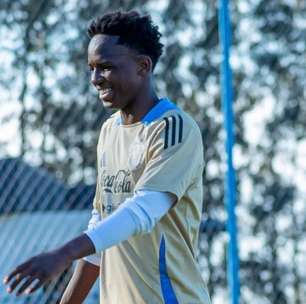 Saiba quem é o jovem haitiano que faz história na seleção da Argentina