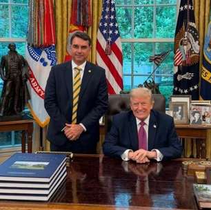 Internautas pedem intervenção de Trump após derrota de Flávio Bolsonaro nas eleições