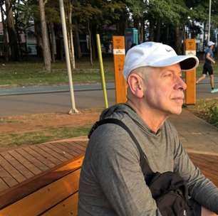Leandro Karnal reflete sobre debates, polarização e a importância do silêncio nas redes sociais
