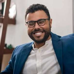 Autor da Globo critica falta de representatividade LGBT+ na TV: "A gente precisa ter histórias"