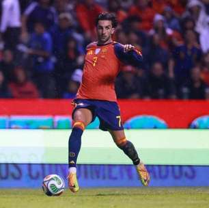 Ferran Torres despista sobre futuro no Barcelona: "Ainda não sei"