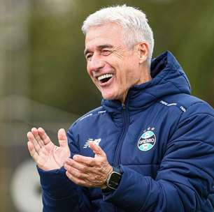Grêmio avalia contratar mais um reforço e anima torcida