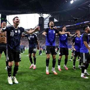 Argentina cria 'Dia das Seleções' para celebrar vitória sobre a Inglaterra na Copa