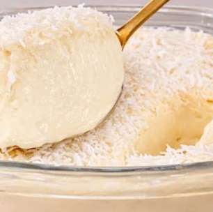 Sobremesa sem leite condensado pronta em 5 minutinhos, um doce gelado divino e econômico