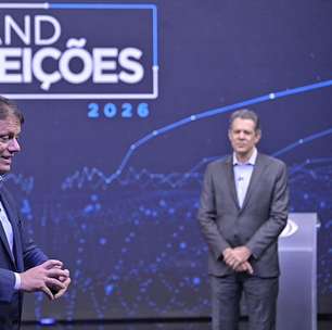 Tarcísio diz em debate para Haddad 'esquecer Bolsonaro' e se declara ao ex-presidente: 'Gratidão'