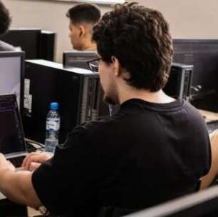 Olinda oferece 465 vagas em cursos gratuitos de idiomas, tecnologia e comunicação; veja como participar