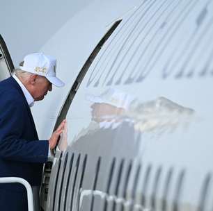 Trump confirma troca de avião misteriosa que gerou questionamentos nos EUA