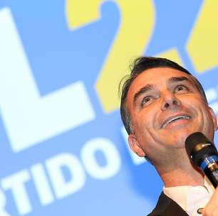Após caso Flávio Bolsonaro, TSE suspende sistema de filiação partidária
