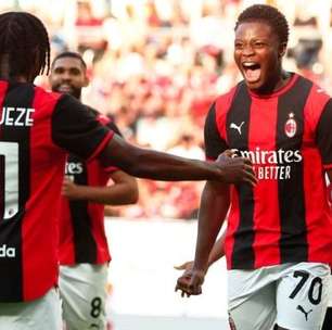 Milan vence Manchester United no último amistoso de pré-temporada