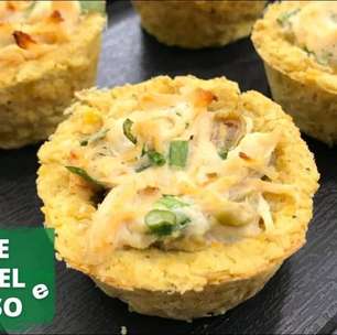 Lanche saudável de frango bem recheado, saboroso e suculento, para manter a sua rotina leve