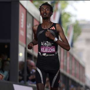 Yomif Kejelcha faz 56:51 em Buenos Aires e retoma recorde mundial da meia maratona