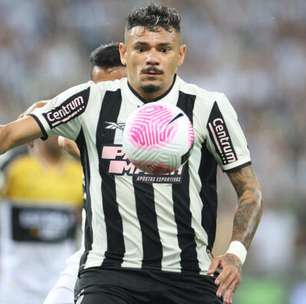 Tiquinho já está no Rio para assinar com o Botafogo