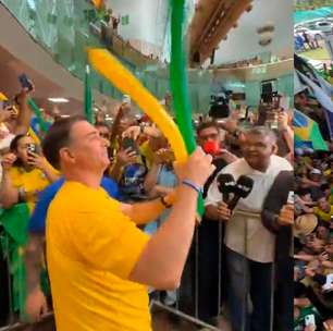 Flávio Bolsonaro é recebido por multidão de apoiadores ao desembarcar em aeroporto de Maceió (AL)