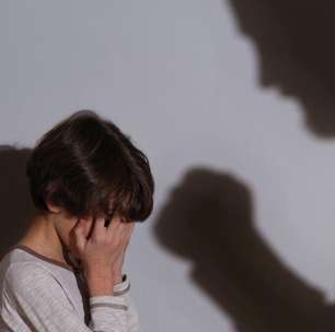 Menino de 11 anos caminha 7 km à noite após agressão da mãe; caso é um de dois registrados em menos de 24h em Santa Maria