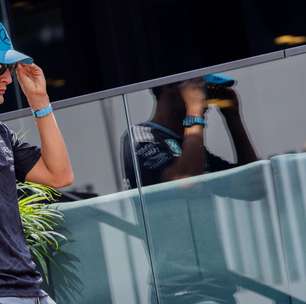 F1: Russell se diz mais relaxado e revela nova mentalidade na briga pelo título