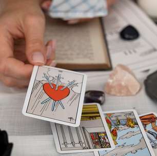 Significado das cartas de Tarot no amor: do ciúme à entrega