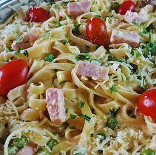Talharim com molho especial super cremoso e saboroso, para um jantar de restaurante sem ter trabalho na cozinha