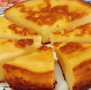 Bolo cremoso sem trigo e sem glúten, bem macio e saboroso, ideal para a hora do café