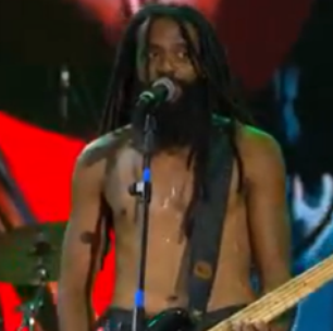 Black Pantera grita contra 6x1 e pede 'fogo nos racistas' no Rock in Rio