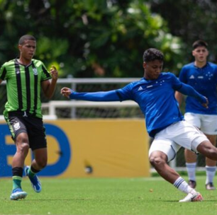 Joia da base deixa o Cruzeiro para atuar na Europa; veja como foi o acordo