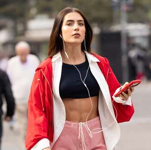 Jade Picon estrela campanha de jeans e looks urbanos: "Amo brincar com diferentes modelagens"