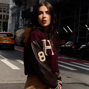 Jade Picon aposta em look monocromático burgundy na Semana de Moda de NY