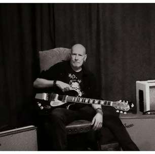 Cheetah Chrome, guitarrista da Dead Boys, morre aos 71 anos