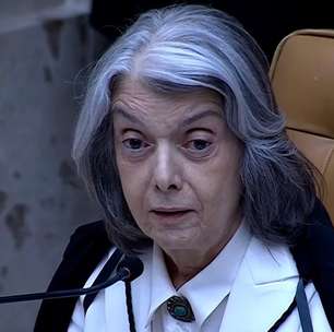 Cármen Lúcia afirma ser 'velha avulsa' e diz não sofrer pressões em meio à crise no STF