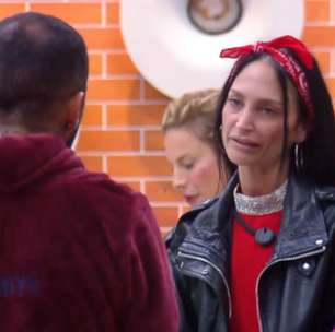 A Fazenda 18: madrugada tem bate-boca com Darlin e 'menino do ET' xingando Ariela