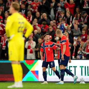 Em jogo eletrizante, Noruega vence Dinamarca com dois gols de Haaland