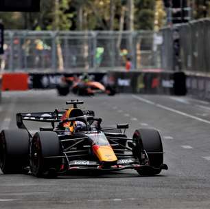 F1: Verstappen destaca reação da Red Bull após susto com motor