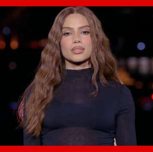Anitta desfila no evento Le Défilé da L'Oréal em Paris; veja vídeo