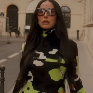 Mala de viagem para Paris de Sabrina Sato tem vestido estampado de R$ 42 mil