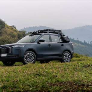 Jaecoo 5 tem 224 cv, parte de R$ 154 mil e mira o Yaris Cross