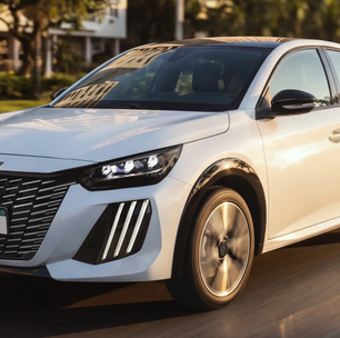 Peugeot 208 2027 perde 15 cv no motor turbo e ganha versão híbrida leve