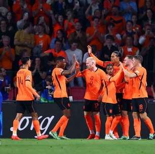 Holanda derrota a Sérvia e lidera Grupo B da Liga das Nações