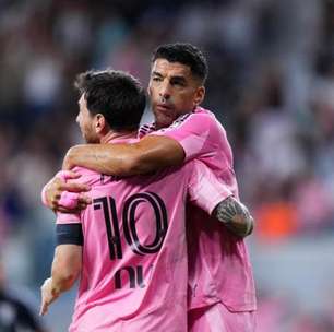 Suárez manda recado para Messi antes da despedida da Argentina