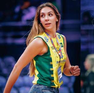 Filha de Giba, Nicoll Pîrv vira técnica de vôlei aos 22 anos após fim de carreira precoce: 'Me encontrei'