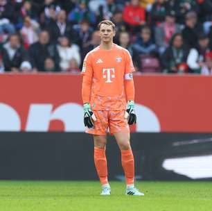 Neuer comete erro bizarro e sofre o gol mais rápido da história da Bundesliga; veja