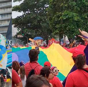 Veja registros de ato em apoio a Lula em Copacabana, no Rio