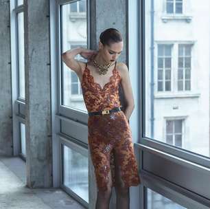 Liya Santos brilha em campanha da Saint Laurent com a Harrods