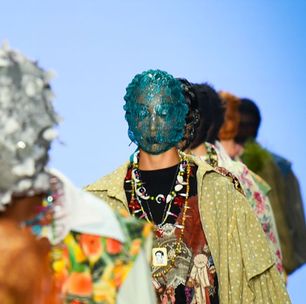SPFW: Martins homenageia grandes estilistas com maximalismo e sobreposições