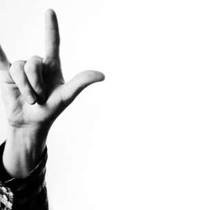 Post viral define espectros políticos com bandas de Heavy Metal