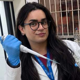 Cientista gay brasileiro cria fórmula que pode ajudar em pesquisas contra o câncer de próstata