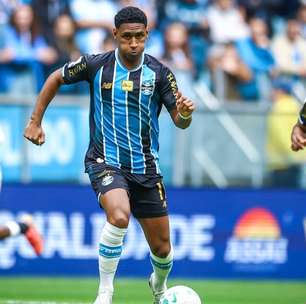Renato testa Tetê como camisa 10 e pode surpreender no Grêmio