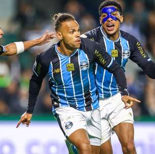 Grêmio deixa Corinthians para trás e encosta no Internacional
