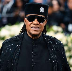 Ex-noiva de Stevie Wonder chama o cantor de 'manipulador' após pedido de despejo